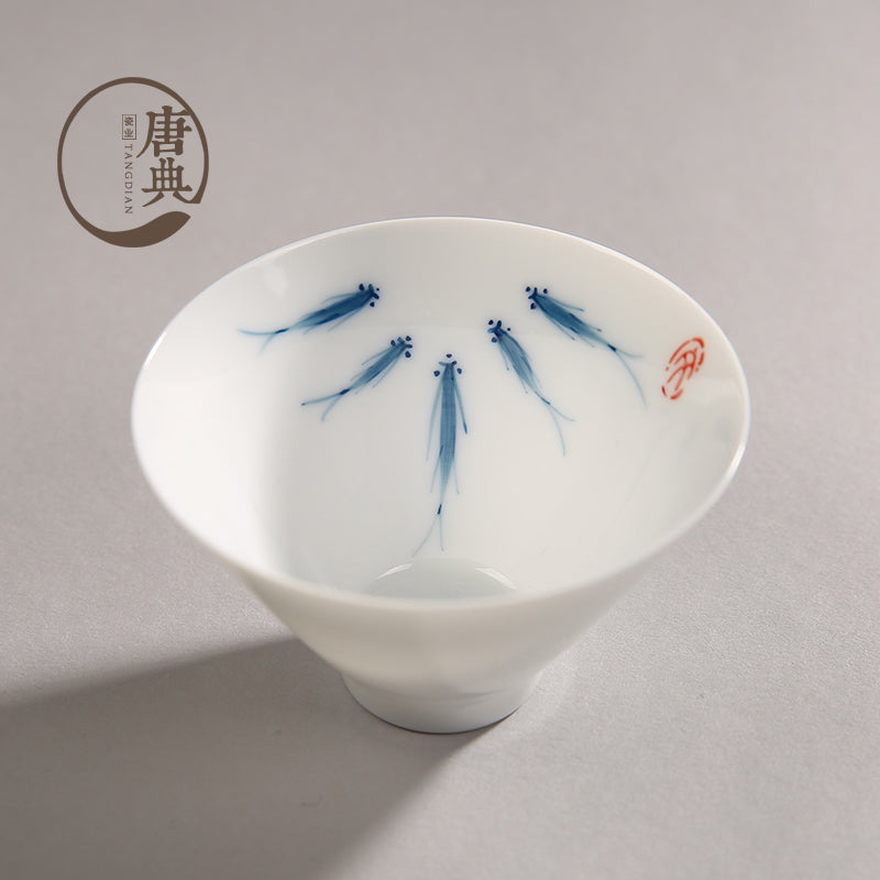 景徳鎮の螺纹の手描き茶杯、陶器の薄焼き功夫用の飲茶用の白磁の茶碗、普洱茶用の音が鳴るカップ